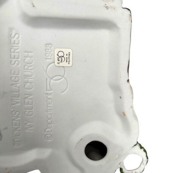 Department 56 Dickens Village Ivy Glen Church 1988 Porcelain Light-Up - Picture 7 of 8